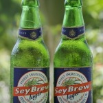 Bottiglie di SeyBrew in veranda